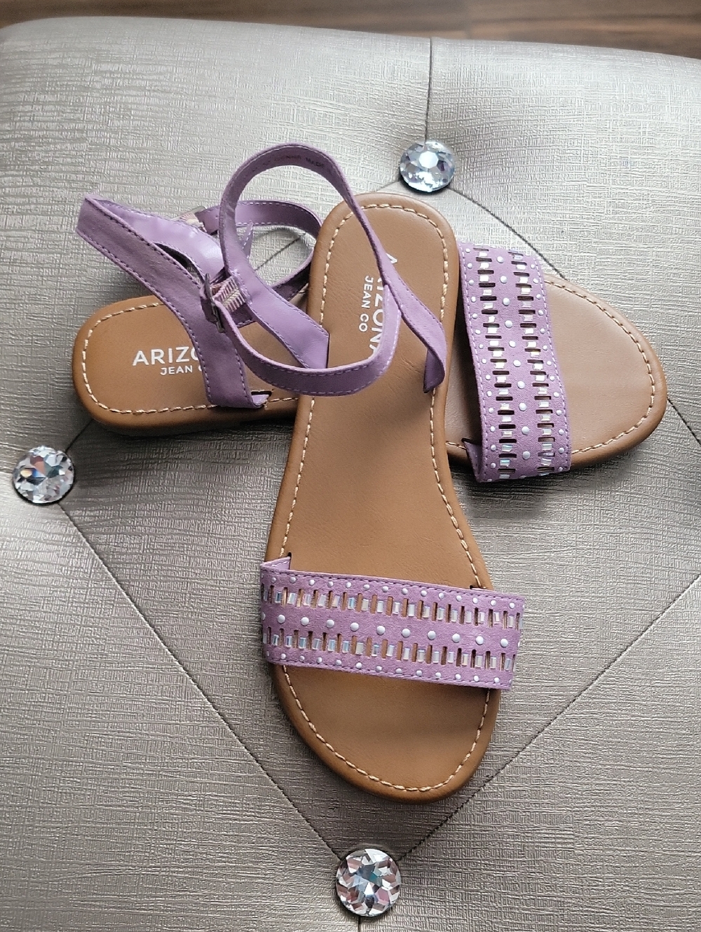 Aritzia Lilac Strappy Sandals with Studded Front Band